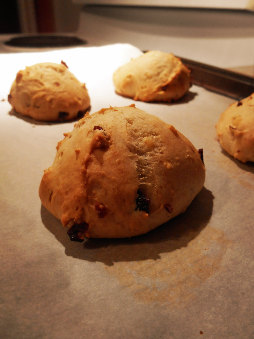 cake-cranberry scone.jpg