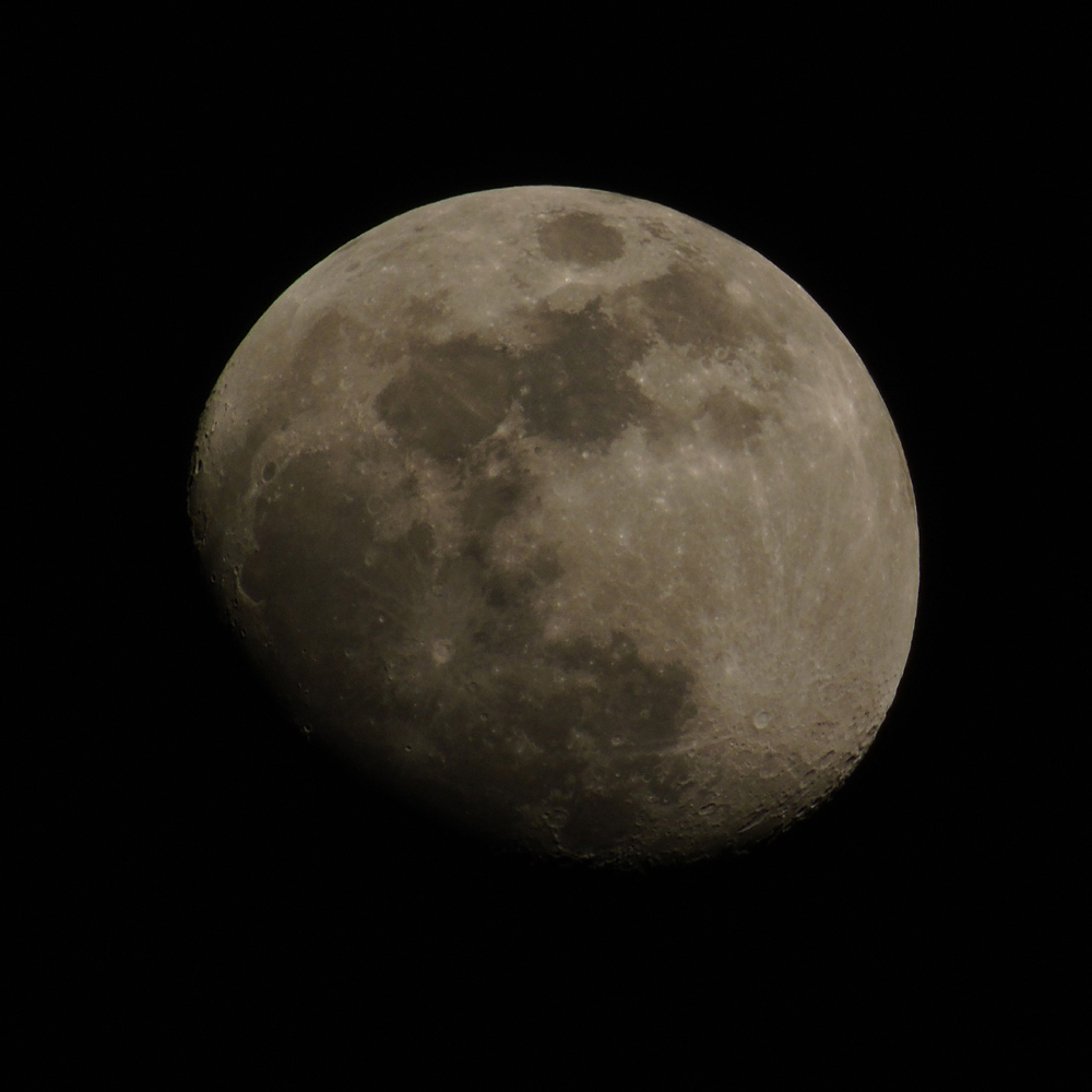 moon1504302.jpg