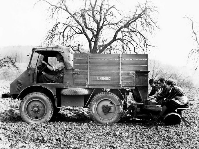 unimog_u25_71.jpg