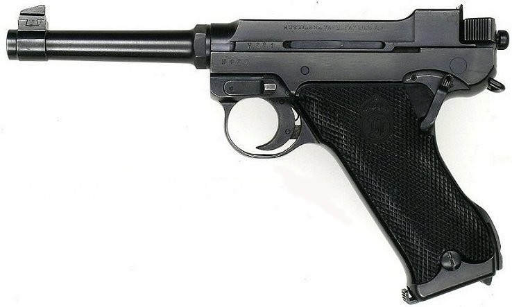 Husqvarna_M40_9mm_Laht.jpg